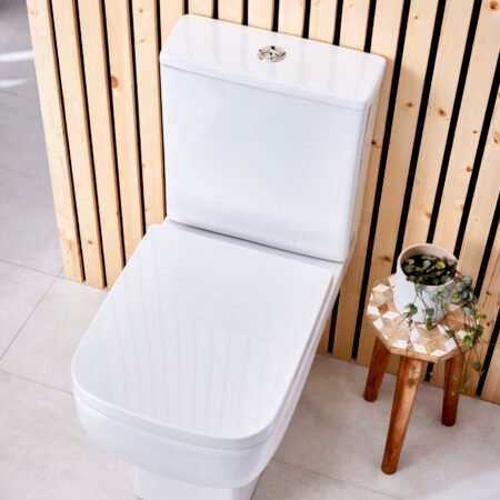 Choices & Middleton Cistern Inc Fittings