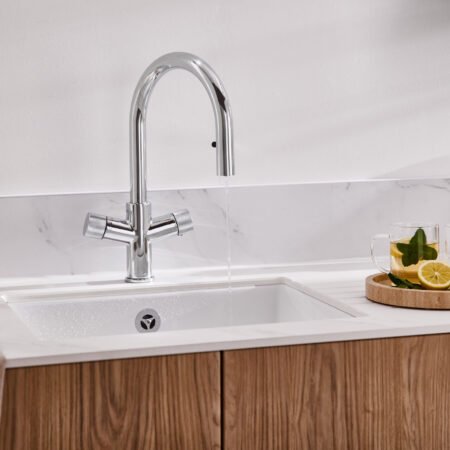 KoGE 4-in-1 Swan Pull Out Spout Hot Water Tap | Chrome