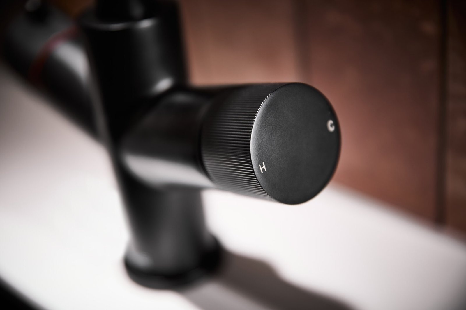 KoGE 3-in-1 Swan Spout Hot Water Tap | Matte Black
