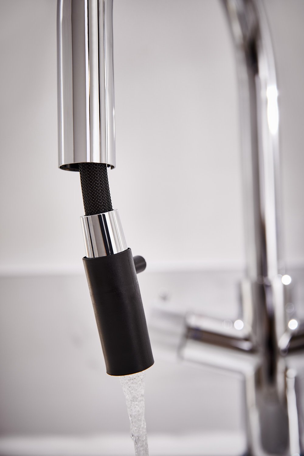 KoGE 4-in-1 Swan Pull Out Spout Hot Water Tap | Chrome